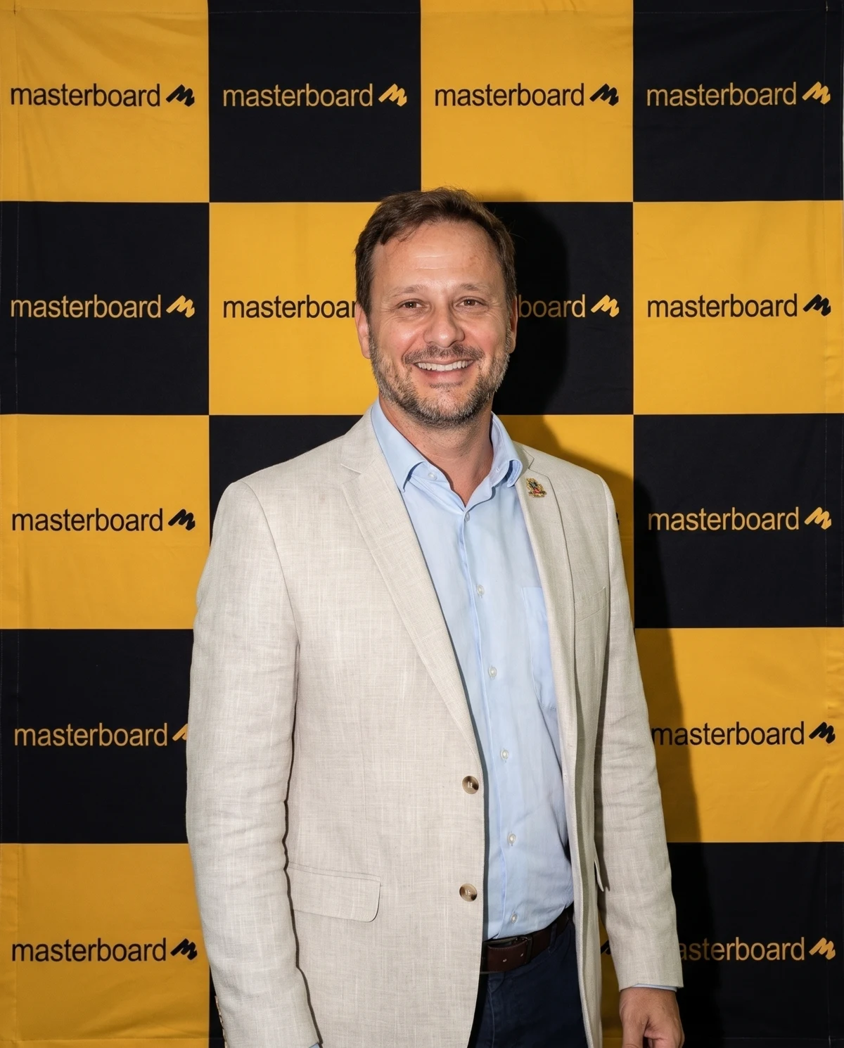 Adriano Silva