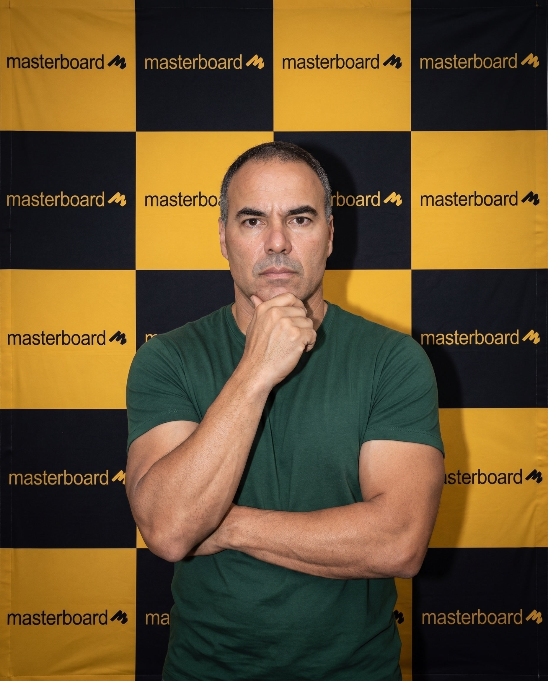 Gustavo Paro