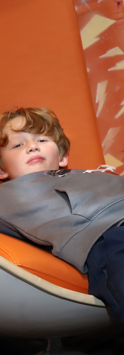 Face Book-360.jpg